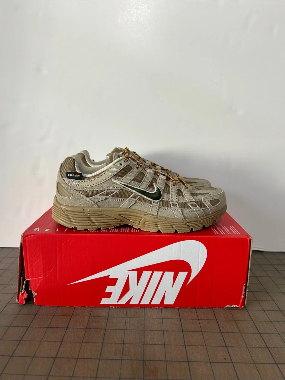 Nike 6000 premium